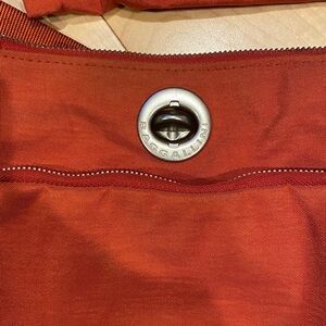 Baggallini Crossbody Bag in Bold Red